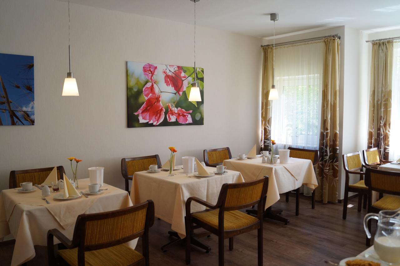 Hotel Forsthaus St. Hubertus Грос-Гронау Экстерьер фото